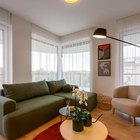 Opensky Terrace With Free Parking